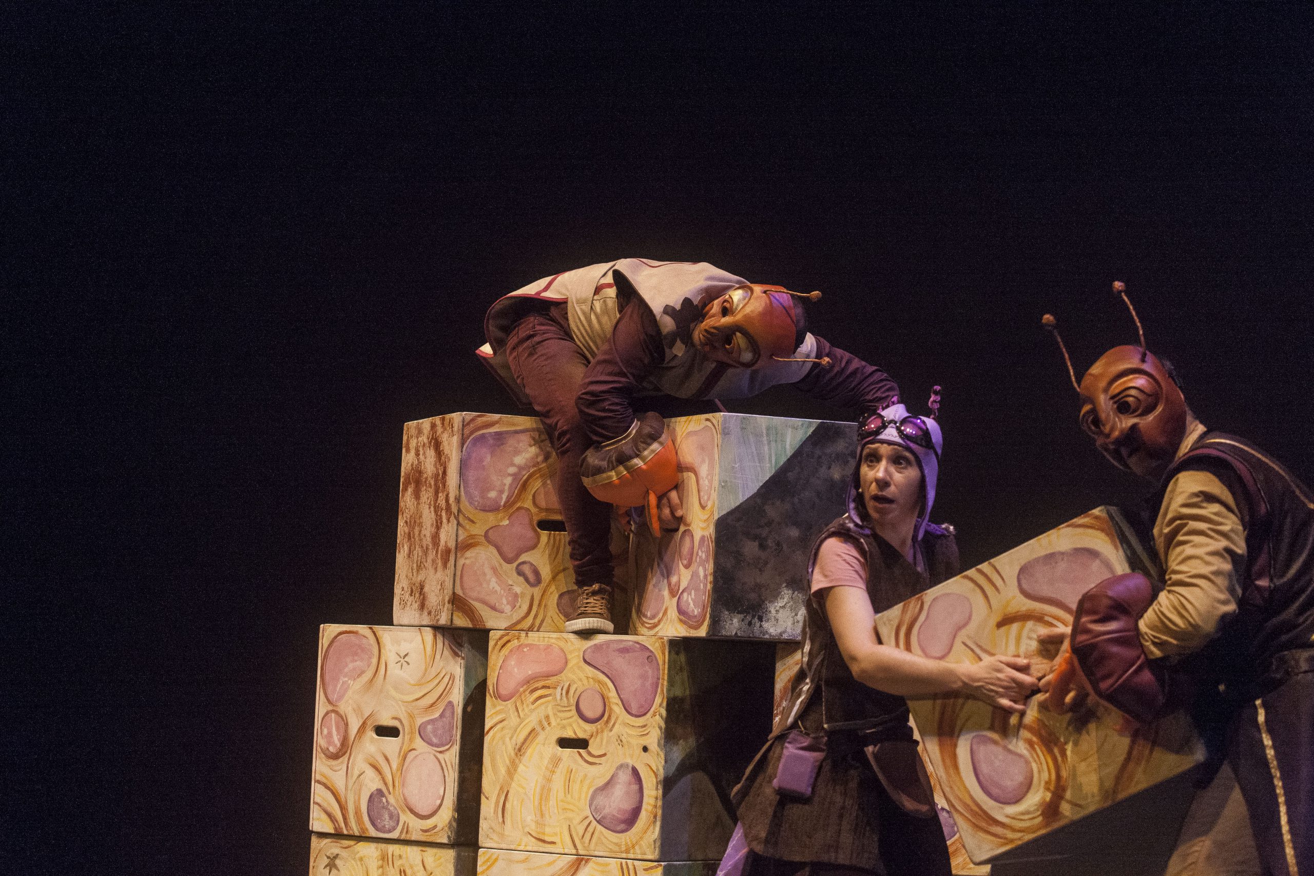 Obra de teatro de Bambalúa en el principal de Burgos, estrenoo de Bichejos